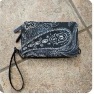 Vera Bradley Black and White Paisley Wristlet